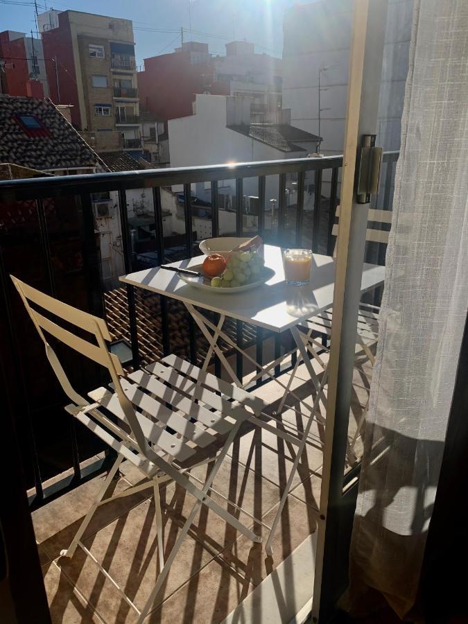 Apartamento Playa El Cabanyal Valencia Exterior photo